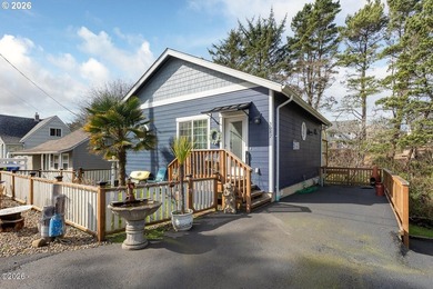 Beach Home For Sale in Lincoln City, Oregon