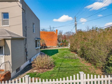 Beach Lot For Sale in College Point, New York