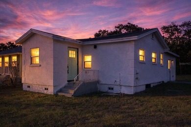 Beach Home For Sale in St. Petersburg, Florida