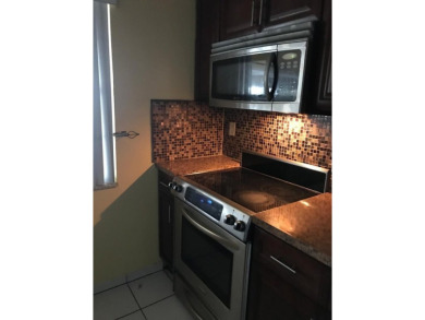 Beach Condo For Sale in Hollywood, Florida