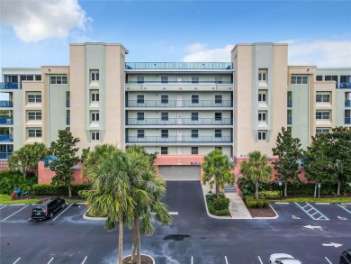 Beach Condo For Sale in New Smyrna Beach, Florida