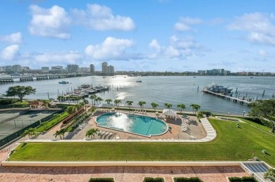 Beach Condo For Sale in Palm Beach, Florida