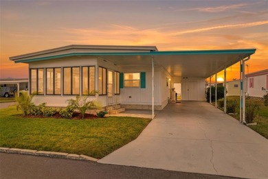 Beach Home For Sale in Holiday, Florida