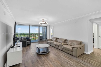 Beach Condo For Sale in Miami Beach, Florida