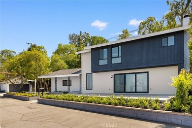 Beach Home For Sale in Santa Ana, California