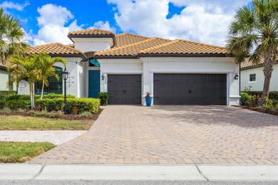 Beach Home For Sale in Bradenton, Florida