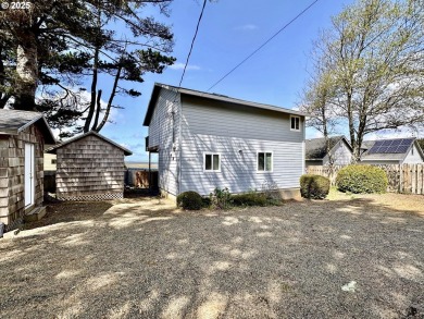 Beach Home For Sale in Cloverdale, Oregon