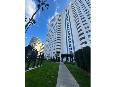 Beach Condo For Sale in Long Beach, California