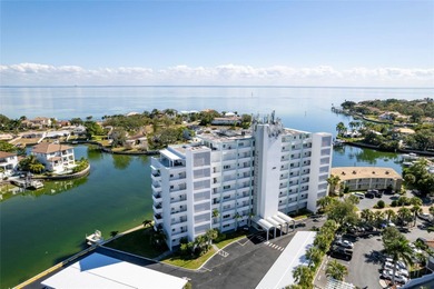 Beach Condo Sale Pending in St. Petersburg, Florida
