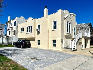 Beach Home For Sale in Long Beach, New York
