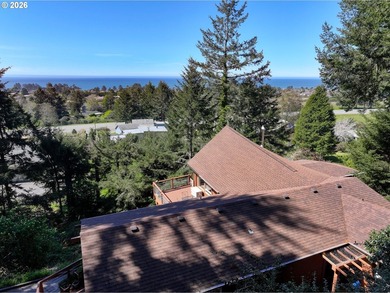 Beach Home For Sale in Brookings, Oregon