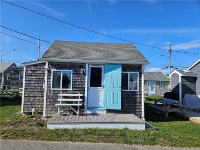 Beach Home For Sale in South Kingston, Rhode Island