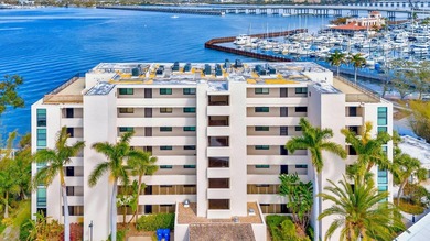 Beach Condo For Sale in Bradenton, Florida