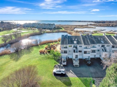 Beach Condo For Sale in East Moriches, New York