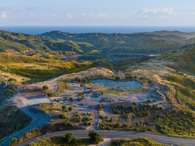 Situated on a high plateau in the Santa Monica mountains, midway - Beach Lot for sale in Malibu, California on Beachhouse.com