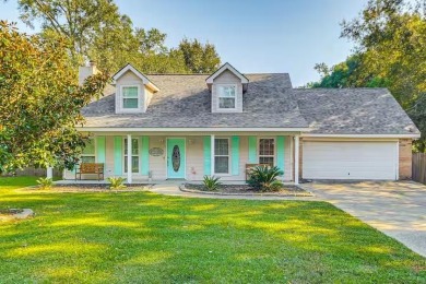 Beach Home For Sale in Waveland, Mississippi