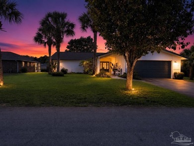 Beach Home For Sale in Gulf Breeze, Florida