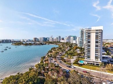 Beach Condo For Sale in Sarasota, Florida