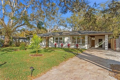 Beach Home Sale Pending in Dunedin, Florida