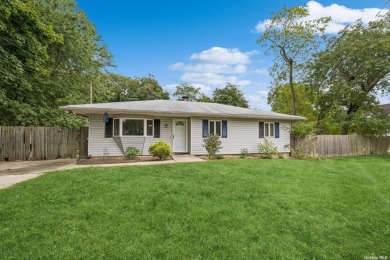 Beach Home For Sale in Mastic Beach, New York