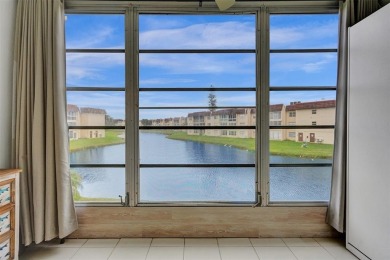 Beach Condo For Sale in Sunrise, Florida