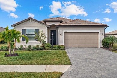 Beach Home For Sale in Bradenton, Florida