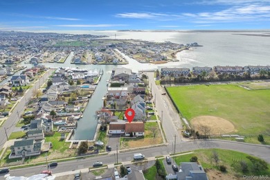 Beach Home For Sale in Amityville, New York