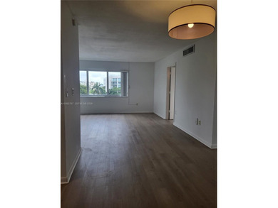 Beach Condo For Sale in Bay Harbor Islands, Florida