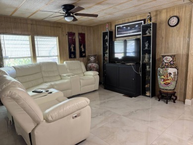 Beach Home For Sale in Tampa, Florida