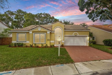 Beach Home For Sale in West Palm Beach, Florida