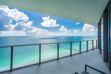 Beach Condo For Sale in Sunny Isles Beach, Florida