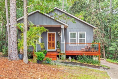 Beach Home For Sale in Daphne, Alabama