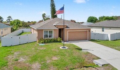 Beach Home For Sale in Port Saint Lucie, Florida
