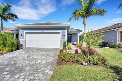 Beach Home For Sale in Venice, Florida