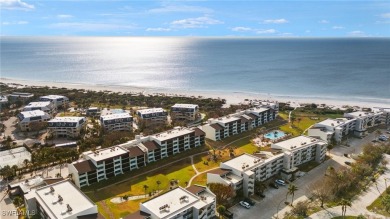 Beach Condo Sale Pending in Sanibel, Florida