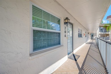 Beach Condo For Sale in Dunedin, Florida
