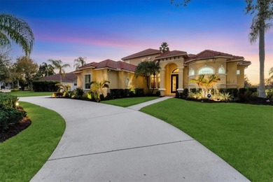 Beach Home For Sale in Bradenton, Florida