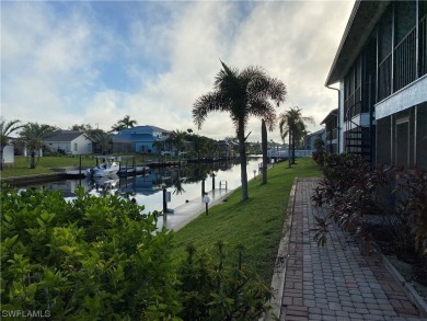 Beach Condo For Sale in Cape Coral, Florida