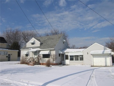 Beach Home For Sale in Euclid, Ohio