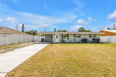 Beach Home For Sale in Bradenton, Florida