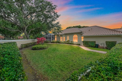 Beach Home For Sale in Palm Beach Gardens, Florida