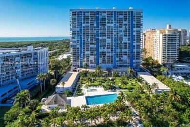 Beach Condo For Sale in Key Biscayne, Florida