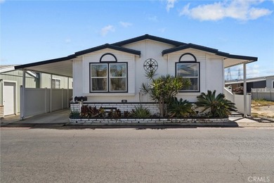 Beach Home For Sale in Huntington Beach, California