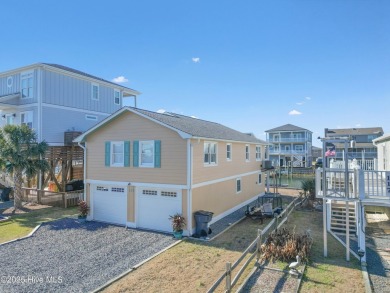 Beach Home For Sale in Holden Beach, North Carolina