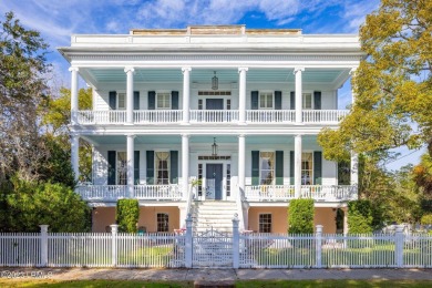 Beach Home For Sale in Beaufort, South Carolina