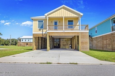 Beach Home For Sale in Gulfport, Mississippi