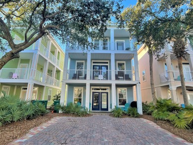 Beach Home For Sale in Destin, Florida