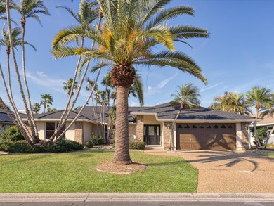 Beach Home For Sale in Bradenton, Florida