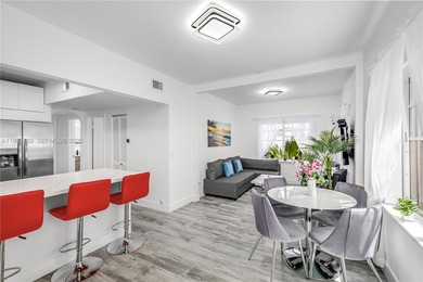 Beach Condo For Sale in Miami Beach, Florida