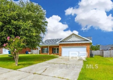 Beach Home For Sale in Gulf Shores, Alabama